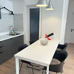Regina's Modern Two-bedroom In Center Apartament Skopje