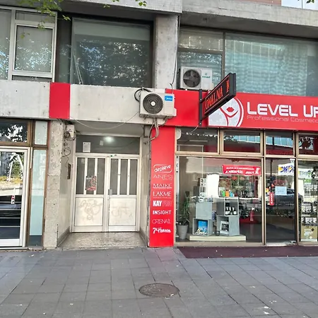 Regina's Modern Two-bedroom In Center * Skopje